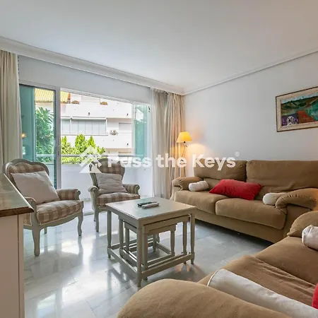 Pass The Keys Apt With Direct Beach Exit 公寓 马尔韦利亚