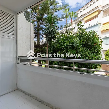 Pass The Keys Apt With Direct Beach Exit 公寓